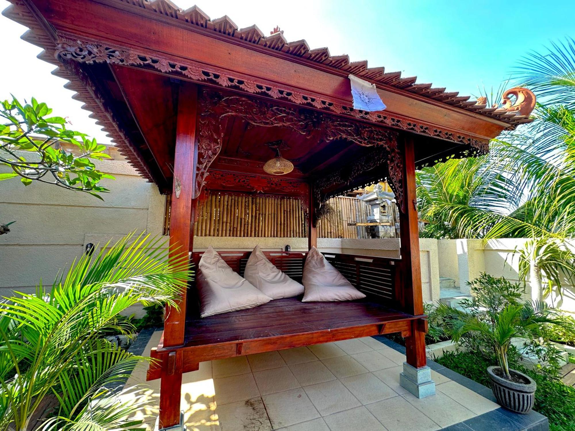 Hotel Puri Melati Uluwatu Exteriér fotografie
